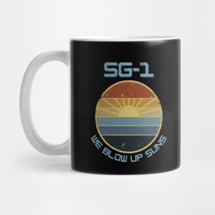 SG-1 - We Blow Up Suns, Retro Design Mug